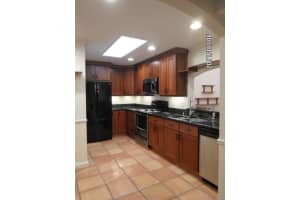 5208 Bolero Cir, Delray Beach, FL 33484, Sold 02/13/18