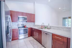 271 E Coral Trace Cir, Delray Beach, FL 33445, Sold 01/26/18