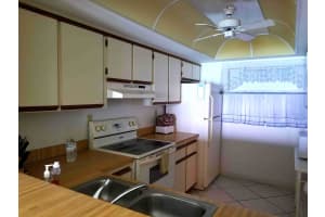 10310 S Ocean Dr # 105, Jensen Beach, FL 34957, Sold 04/05/18