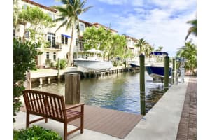 807 Estancia Wy, Boynton Beach, FL 33435, Sold 03/20/18