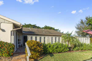 8177 Ambach Way, Hypoluxo, FL 33462, Sold 02/22/18