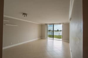 470 Executive Center Dr, West Palm Beach, FL 33401, Sold 02/02/18