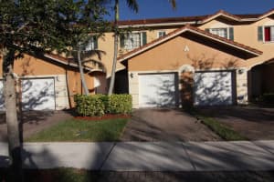500 St Tropez Ln, Margate, FL 33068, Sold 04/19/18