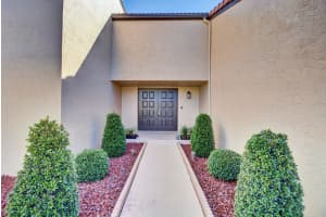 2412 SW 23rd Cranbrook Dr, Boynton Beach, FL 33436, Sold 03/30/18