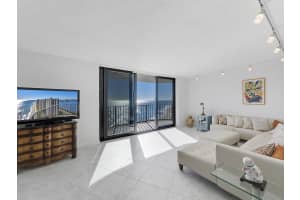 5420 N Ocean Dr, West Palm Beach, FL 33404, Sold 06/01/18