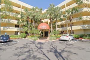 2070 Homewood Blvd, Delray Beach, FL 33445, Sold 03/26/18