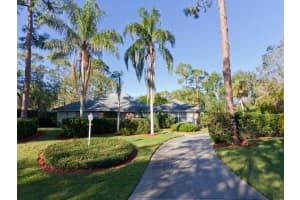 4393 2nd Square SW, Vero Beach, FL 32968, Sold 05/07/18