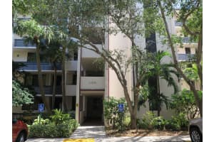 11370 12 Oaks Way, North Palm Beach, FL 33408, Sold 04/04/18