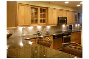 11370 12 Oaks Way, North Palm Beach, FL 33408, Sold 04/04/18