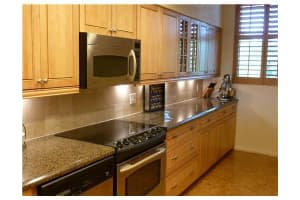 11370 12 Oaks Way, North Palm Beach, FL 33408, Sold 04/04/18