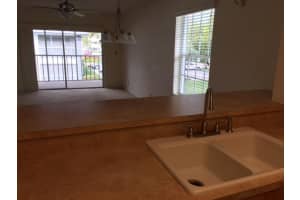 802 SE Central Pkwy, Stuart, FL 34994, Sold 05/25/18