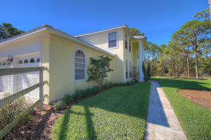 3202 SW Holly Ln, Palm City, FL 34990, Sold 02/05/18