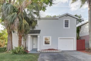 9202 SW 148th Ct, Miami, FL 33196, Sold 03/15/18