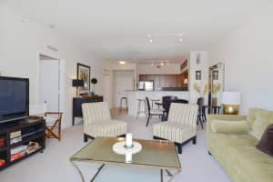 250 NE 3rd Ave, Delray Beach, FL 33444, Sold 04/20/18