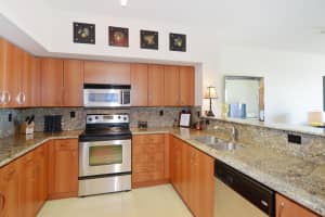 250 NE 3rd Ave, Delray Beach, FL 33444, Sold 04/20/18