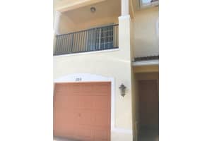 6272 S Military Trail, Lake Worth, FL 33463, Sold 01/31/18