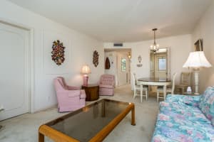 300 NE 20th St, Boca Raton, FL 33431, Sold 04/12/18