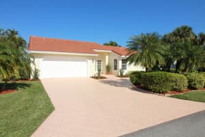 251 NW 69th St, Boca Raton, FL 33487, Sold 02/27/18