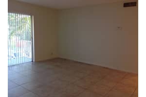 407 Executive Center Dr, West Palm Beach, FL 33401, Sold 04/03/18
