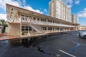 2001 S Ocean Dr, Hallandale Beach, FL 33009, Sold 04/13/18