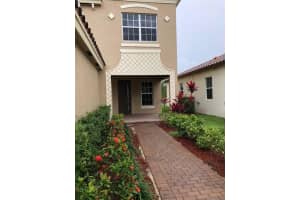 4766 Capital Dr, Lake Worth, FL 33463, Sold 10/09/18