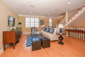 346 Tuxedo Ln, West Palm Beach, FL 33401, Sold 06/21/18