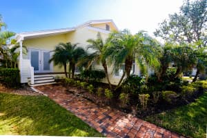 4031 NE Breakwater Dr, Jensen Beach, FL 34957, Sold 02/23/18