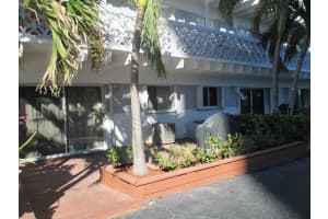 MLS# R10392336, West Palm Beach, Florida 33405