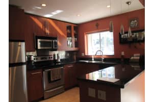 MLS# R10392336, West Palm Beach, Florida 33405