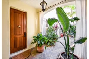 1018 Bay St, Delray Beach, FL 33483, Sold 02/16/18