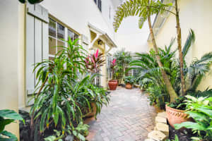 1018 Bay St, Delray Beach, FL 33483, Sold 02/16/18