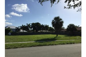 671 SW 17th St, Boca Raton, FL 33486, Sold 03/16/18