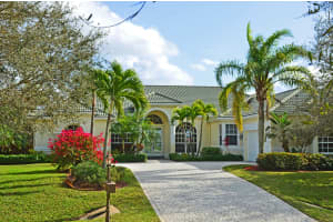 4934 SW Lake Grove Cir, Palm City, FL 34990, Sold 03/28/18