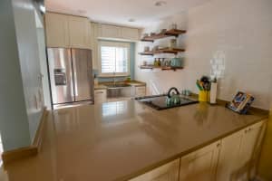 312 Waterside Dr, Hypoluxo, FL 33462, Sold 12/21/18