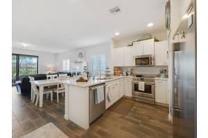 4204 N Dixie Hwy, Oakland Park, FL 33334, Sold 04/20/18
