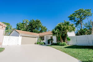 9549 Tropical Park Pl, Boca Raton, FL 33428, Sold 02/06/18