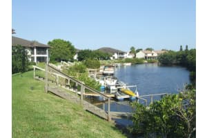 950 S Kanner Hwy APT C26, Stuart, FL 34994, Sold 02/01/18