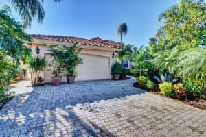 5240 Casa Real Dr, Delray Beach, FL 33484, Sold 05/22/18