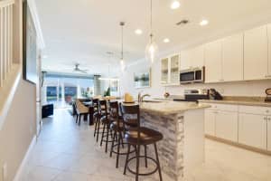 532 SW Glen Crest Way, Stuart, FL 34997, Sold 02/26/18