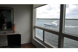 52 Yacht Club Dr, North Palm Beach, FL 33408, Sold 05/30/18