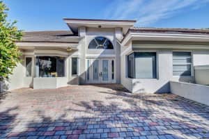 8076 Twin Lake Dr, Boca Raton, FL 33496, Sold 02/05/18