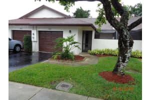 9048 NW 61st St, Tamarac, FL 33321, Sold 08/08/18