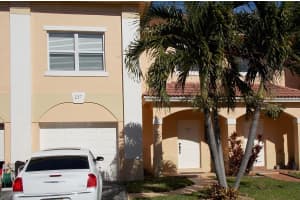 217 Talia Cir, Palm Springs, FL 33461, Sold 04/02/18