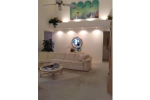 2885 Duquesne Cir, West Palm Beach, FL 33409, Sold 02/28/18