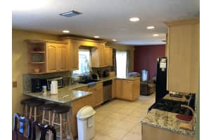 7068 Glenwood Dr, Boynton Beach, FL 33436, Sold 04/12/18