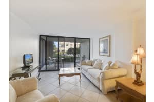 3545 S Ocean Blvd, South Palm Beach, FL 33480, Sold 08/22/18