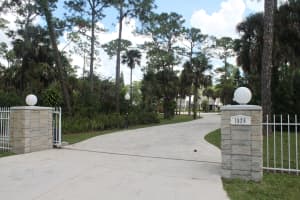 MLS# R10395725, Loxahatchee, Florida 33470