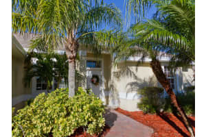 MLS# R10395821, Vero Beach, Florida 32968