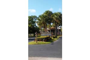 702 SE Camelot Gardens Blvd, Port St. Lucie, FL 34952, Sold 03/09/18