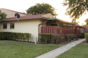 4304 Woodstock Dr, West Palm Beach, FL 33409, Sold 03/26/18